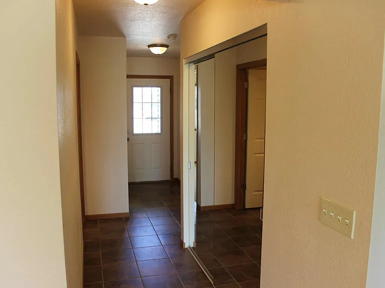 1581 Leila Ln — Photo 11