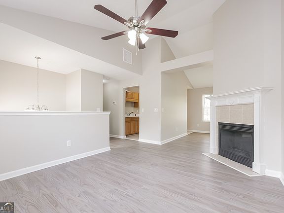 5th image of 9108 Jefferson Village Dr SW #0