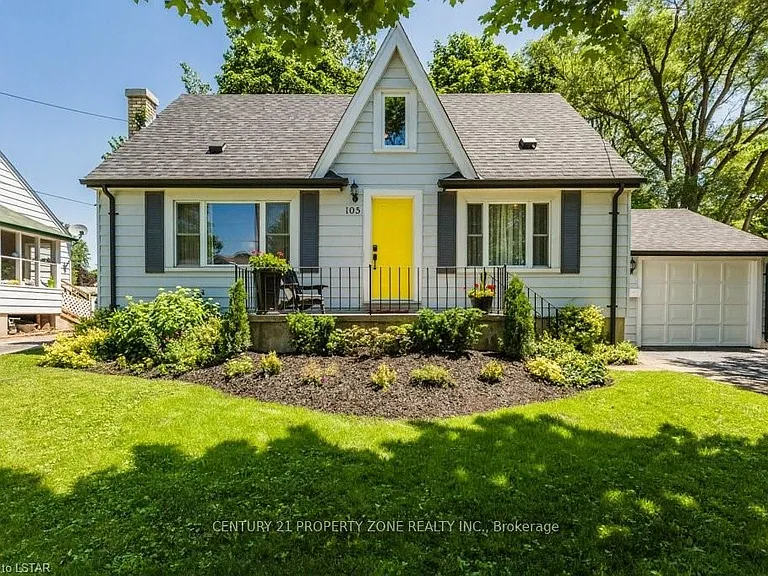 105 Foster Ave — Photo 1