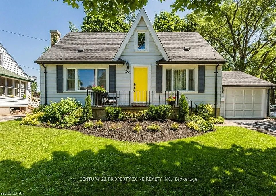 105 Foster Ave