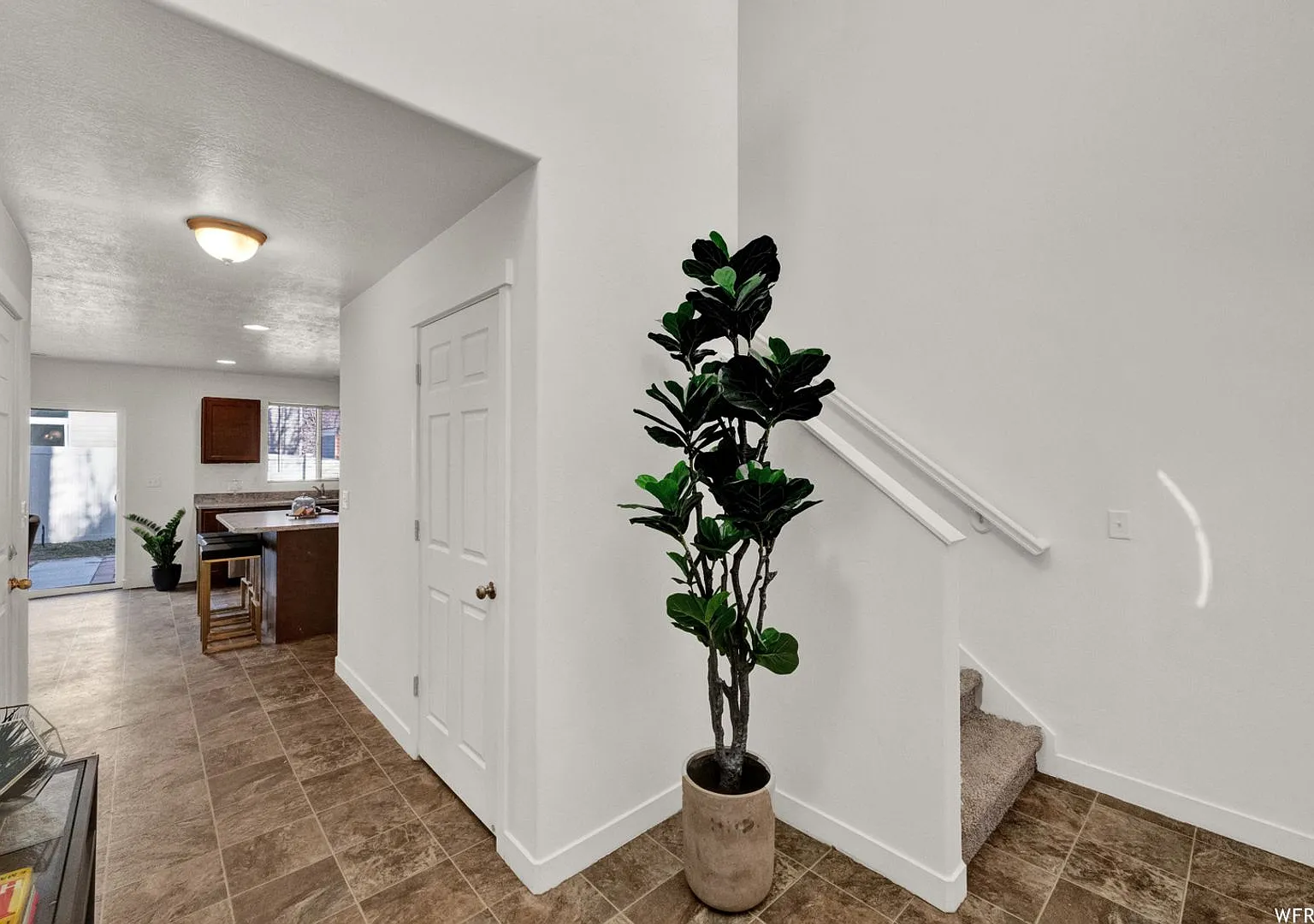 Great Home Available in North Salt Lake! — Photo 4