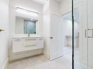 1510 N Shore Rd #103, Revere, MA 02151