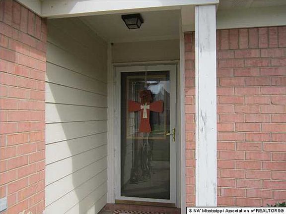 4th image of 1664 Central Trails Dr
