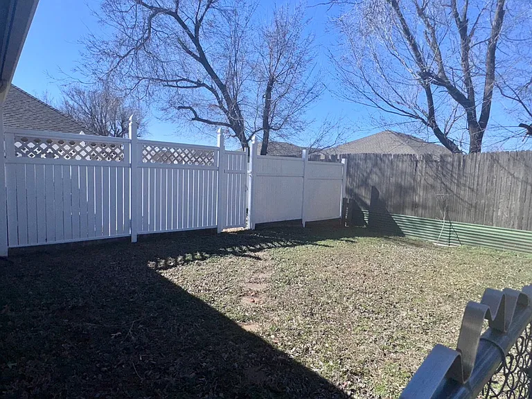 421 Sterling Pointe Way — Photo 15