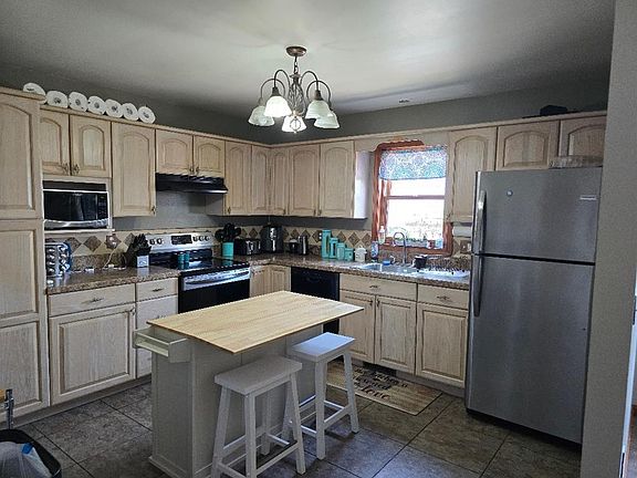 3rd image of 5097 Canton Rd