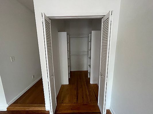 4th image of 2016 2nd Ave APT 1