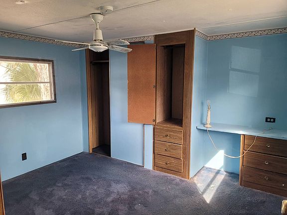 4th image of 2828 NE 49th Ave