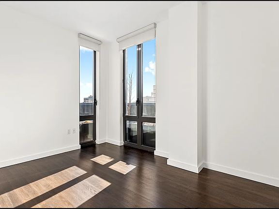 4th image of 3740 27th St #7C
