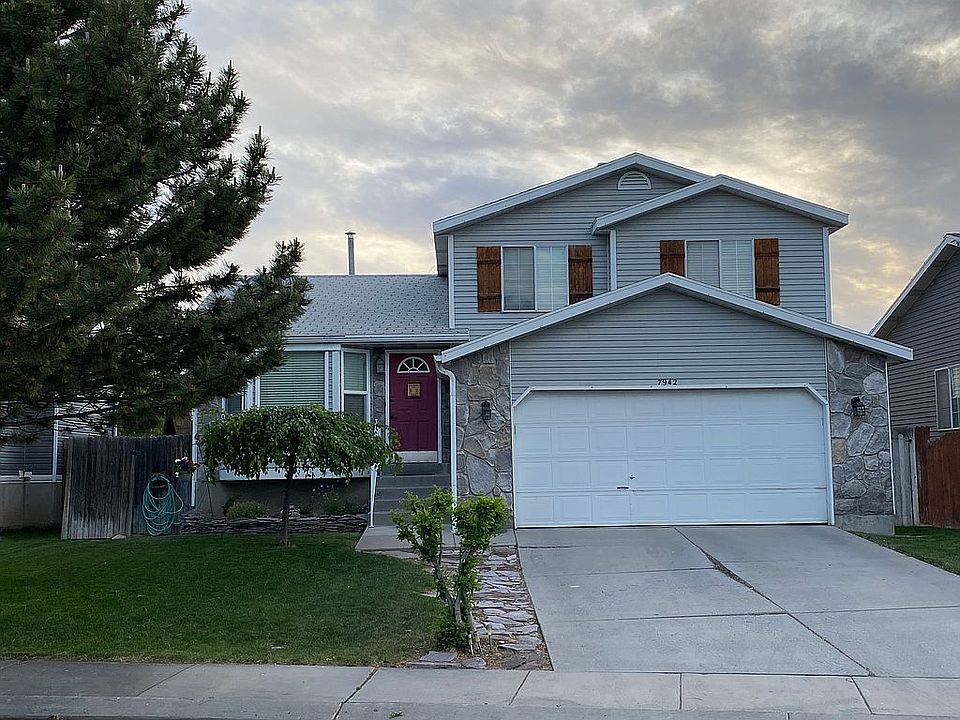 1st image of 7942 S Palladium Dr