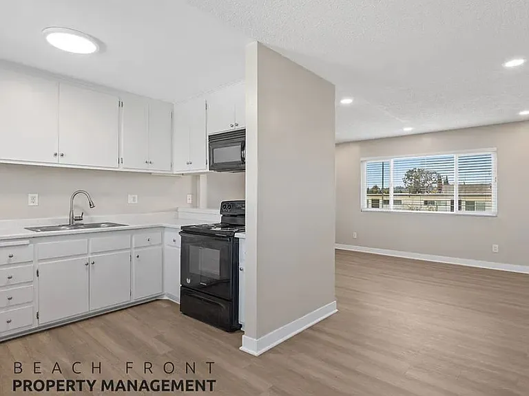 24818 Eshelman Avenue — Photo 45
