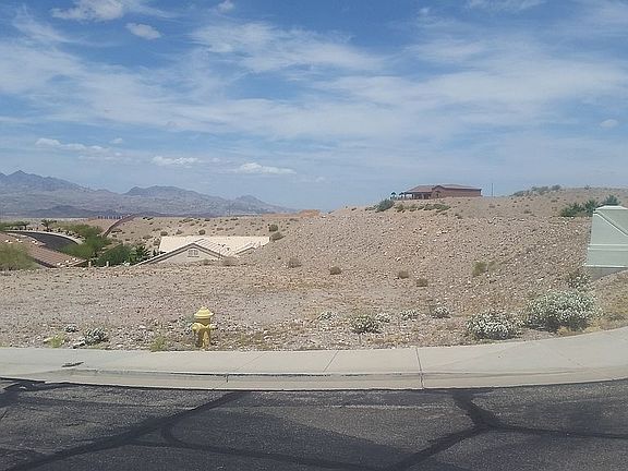 4th image of 2875 Desert Vista Dr