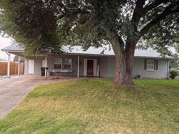 5th image of 919 NW 2nd Ave