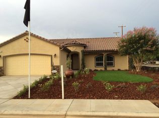 2208 Mesa Ave, Clovis, CA 93611