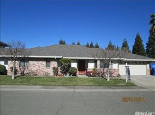 21 Yuba River Cir, Sacramento, CA 95831