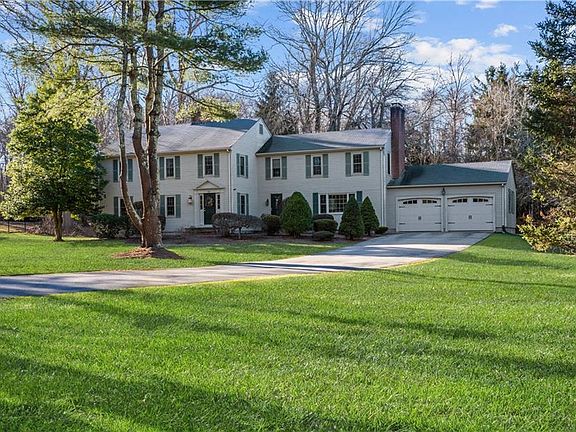 2nd image of 63 Cindyann Dr