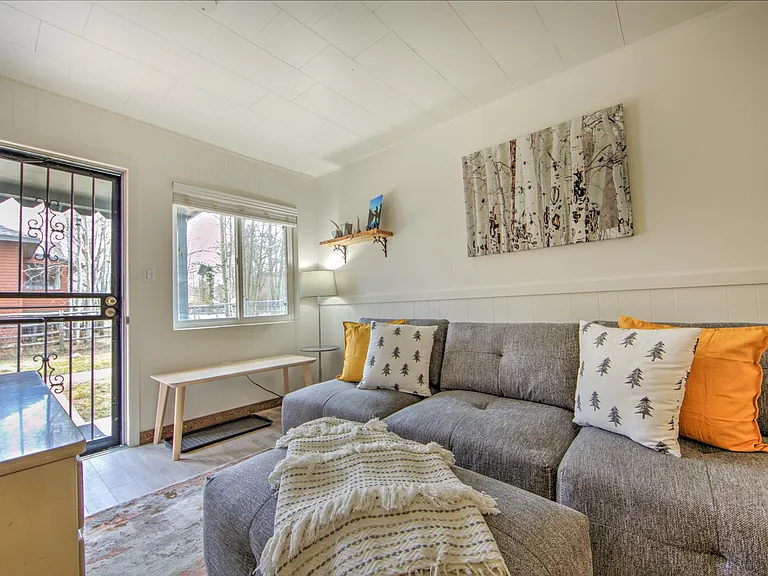 405 Nevava St #1 — Photo 9
