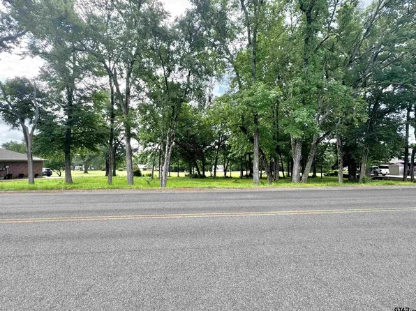 199 Pebble Beach Dr, Jacksonville, TX 75766