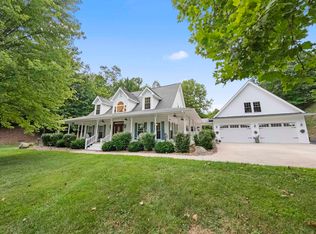 10800 Cedar Dr, Catlettsburg, KY 41129