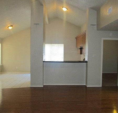 4th image of 17111 Tranquil Dr