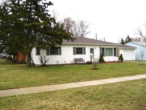 1st image of 203 California Ave