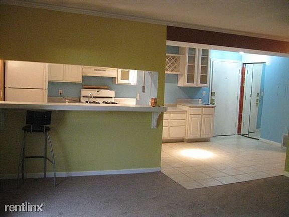 breakfast bar