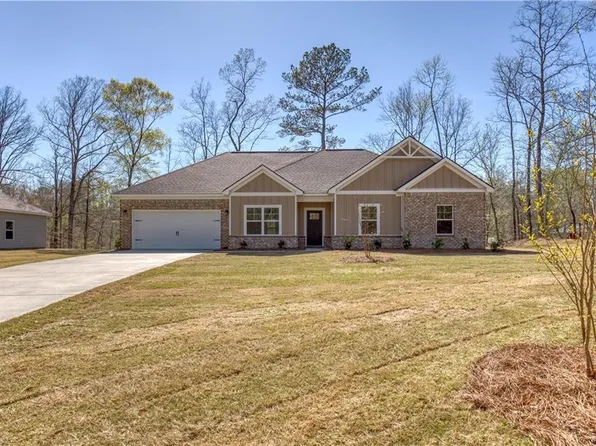 204 Lee Road 2037 Rd, Salem, AL 36874