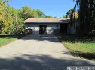 80 210th Ln NW, Oak Grove, MN 55011