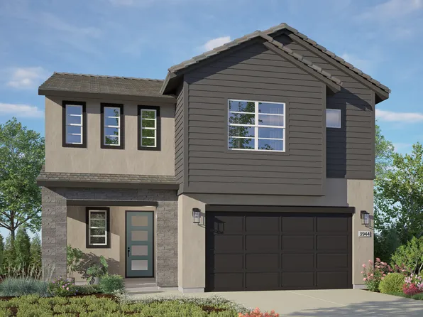 3028 Green Meadow Ln, Lathrop, CA 95330