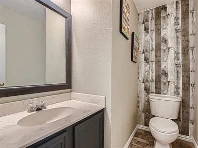 8128 Heritage Place Dr — Photo 8