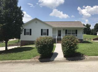 1837 Orchard Grove Ln, Morristown, TN 37814