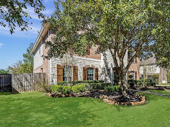 2nd image of 16707 China Blue Ln