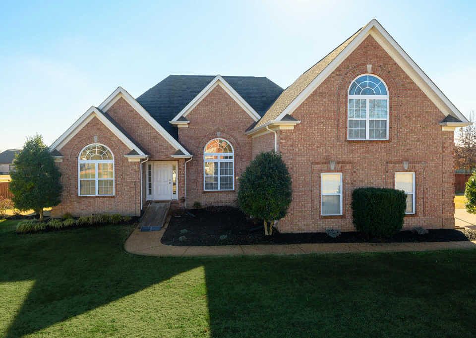 1st image of 403 Cobblestone Way