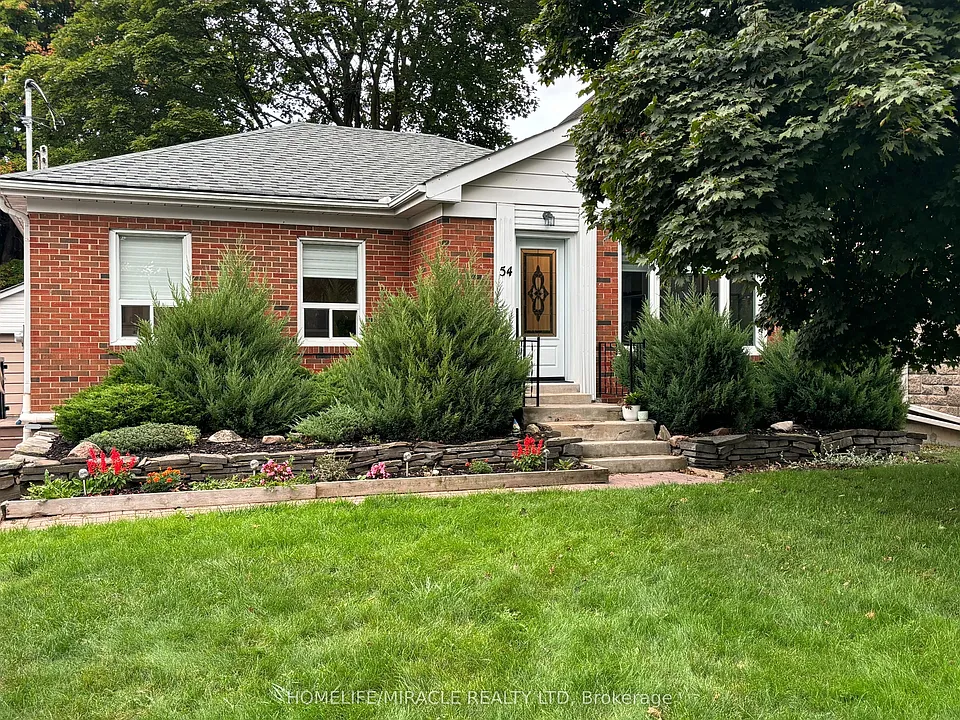54 Hawman Ave #UPPER FLOOR