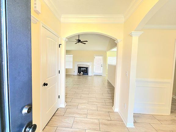 3rd image of 2969 Easton Drive