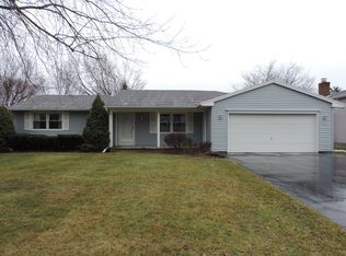 115 Long Park Dr, Rochester, NY 14612