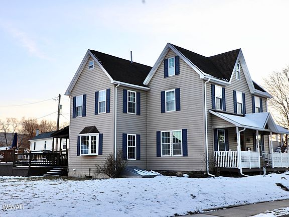 2nd image of 416 Weldon St