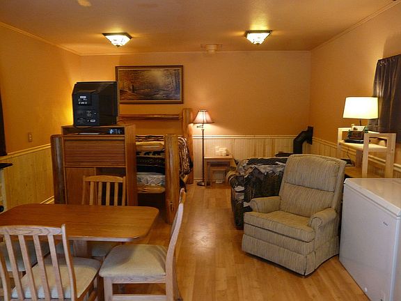 Lodge space interior picture