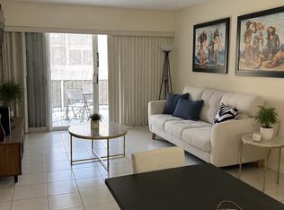 8895 Fontainebleau Blvd APT 101, Miami, FL 33172