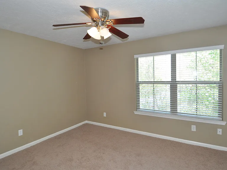 21473 W Wallis Dr #B — Photo 5