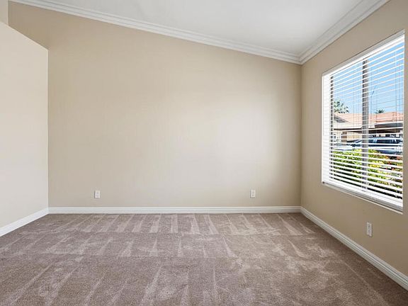 5th image of 40800 Breezy Pass Rd Unit B
