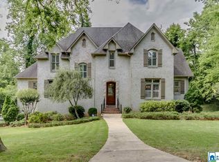 200 Beaumont Dr, Vestavia, AL 35216