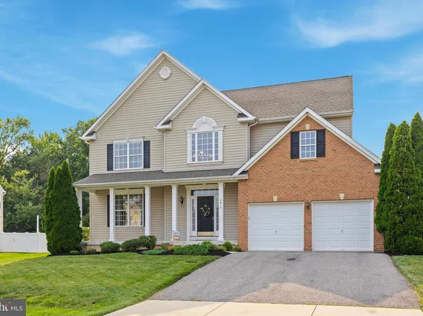 8010 Safe Harbor Ct, Glen Burnie, MD 21060