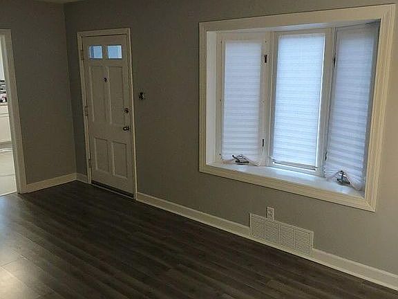 2nd image of 6735 Huron Ave