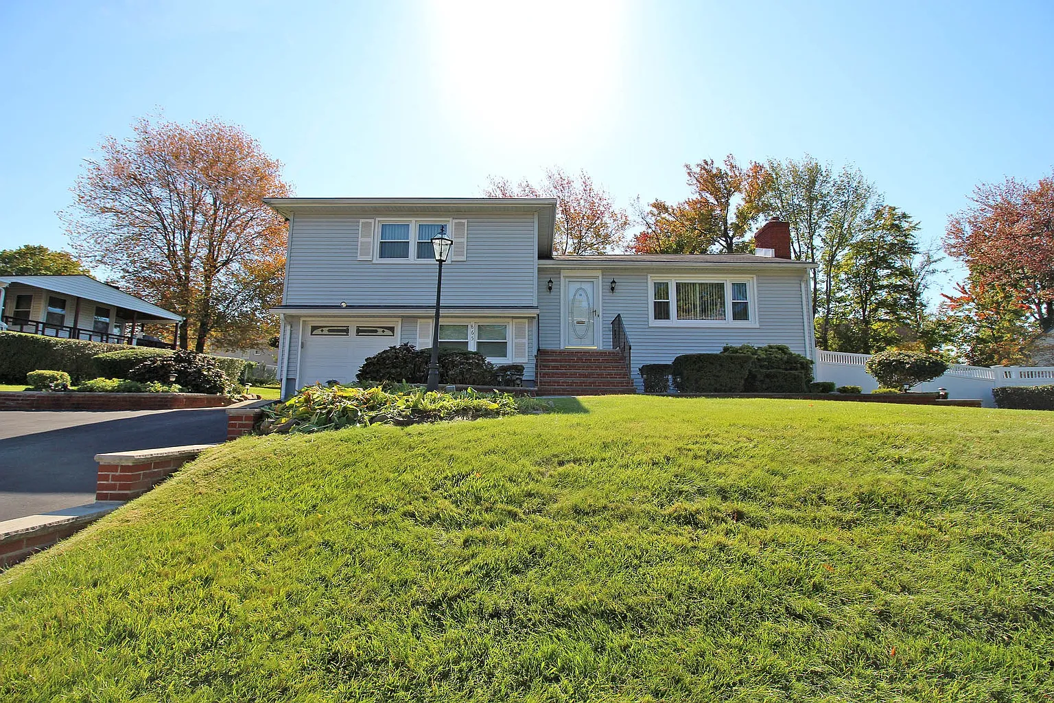 865 Inman Ave photo 1