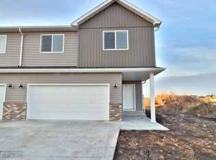 6746 67th Ave S, Horace, ND