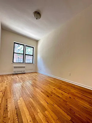 Rented by Bond New York | media 6