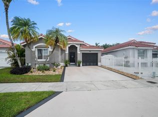 17707 SW 142nd Ct, Miami, FL 33177