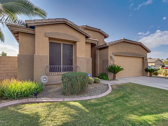 2nd image of 2045 E Cherry Hills Pl