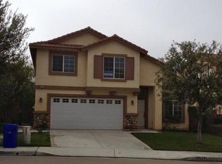 15271 Blackthorne Dr, Fontana, CA 92336