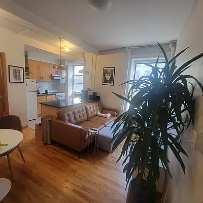 Rented by Oxford Property Group | media 3